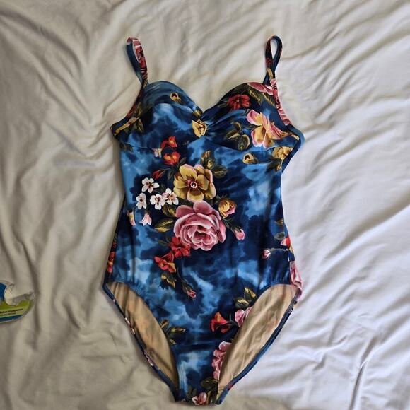 NWT Newport News One-Piece Swimsuit Medium Hawaiian Floral - Picture 3 of 9